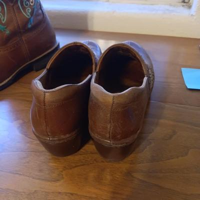 LADIES ARIAT SHORT BOOTS SIZE 9 1/2
