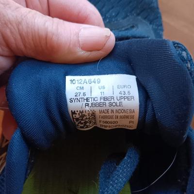 LADIES ASICS SHOES (11) & ECCO SHOES (40)