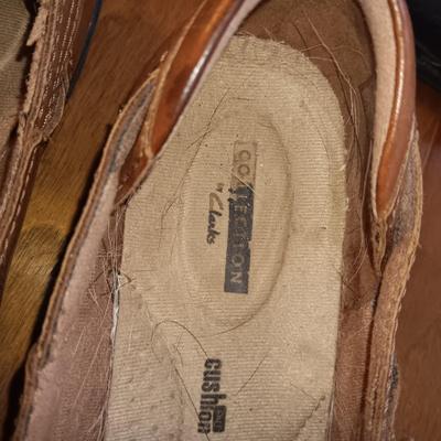 LADIES CLARKS SHOES SIZE 10