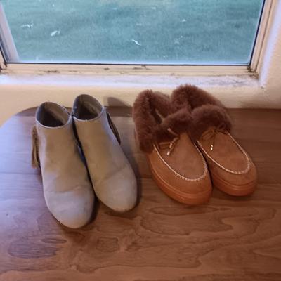 SAM EDELMAN SUEDE SHORT BOOTS AND VERY NICE SLIPPERS SIZE 9 1/2