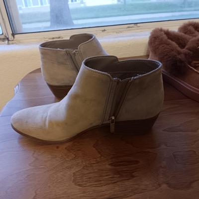 SAM EDELMAN SUEDE SHORT BOOTS AND VERY NICE SLIPPERS SIZE 9 1/2