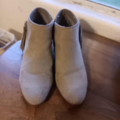 SAM EDELMAN SUEDE SHORT BOOTS AND VERY NICE SLIPPERS SIZE 9 1/2