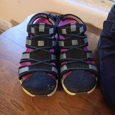 LADIES CLARKS ASICS AND SHORT BOOTS BOTH SIZE 10