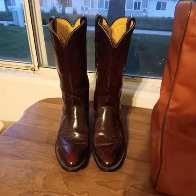 LADIES MASON LEATHER TOOLED WESTERN BOOTS SIZE 9C