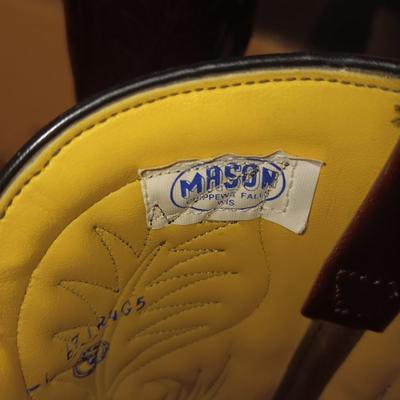 LADIES MASON LEATHER TOOLED WESTERN BOOTS SIZE 9C