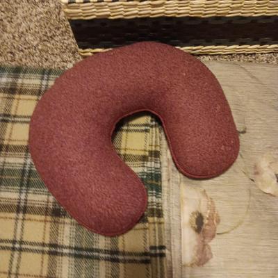 PENDLETON WOOL THROW BLANKET, WINDOW SWAGS, NECK PILLOW AND MORE