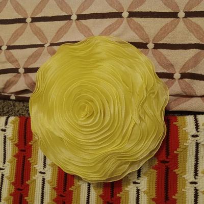 ROSE THROW PILLOW, CROCHETED THROW, TWIN SIZE BEDSPREAD AND BASKETS