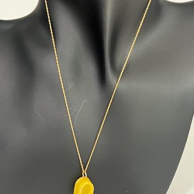 10K Gold Necklace Yellow Jade Pendant
