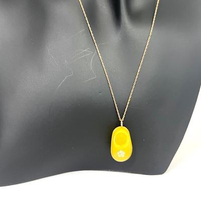 10K Gold Necklace Yellow Jade Pendant