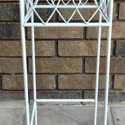 White Metal Plant Stand