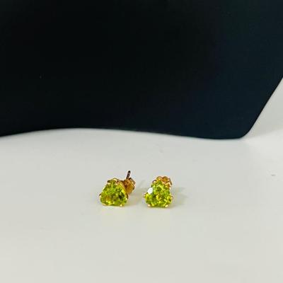 10K GOLD Earring