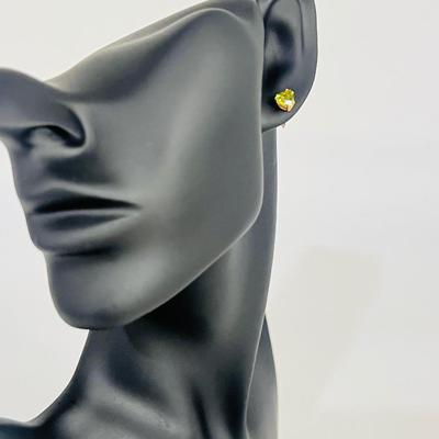 10K GOLD Earring