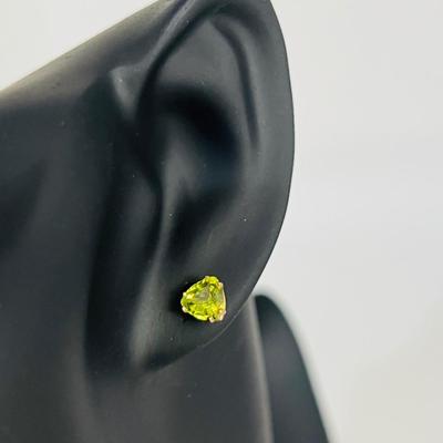 10K GOLD Earring