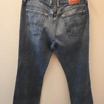 Lucky Jeans