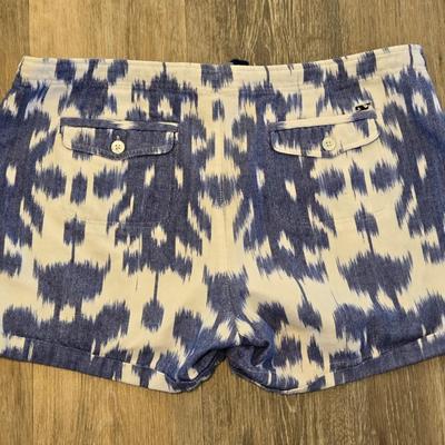 Vineyard Vines Blue & White Shorts