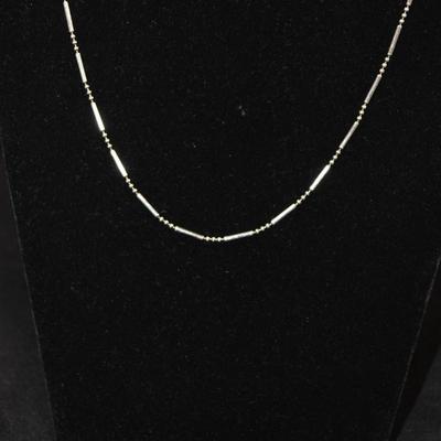 925 Sterling Bar & Bead Necklace 24”, 4.9g