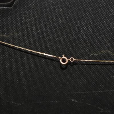 10k Gold Chain w/ 10k Peridot Pendant 20”, 2.4g