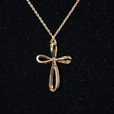 10k Gold Chain w/ 10k Cross & Diamond Pendant 18”, 1.5g