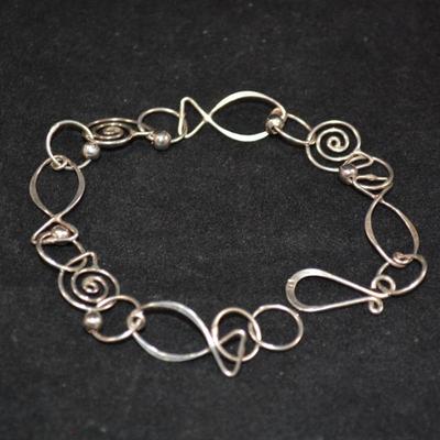 925 Sterling Fish Link Bracelet 8”, 6.2g