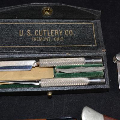 Lot of Pocket Knives, Utility Tools