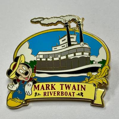 2008 Mark Twain Riverboat Steam Boat with Mickey Collector Trading Pin Walt Disney