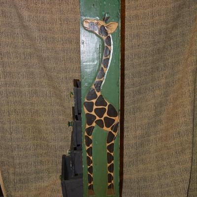 4 Drawer Giraffe Pyramid Cabinet 39.25” Tall