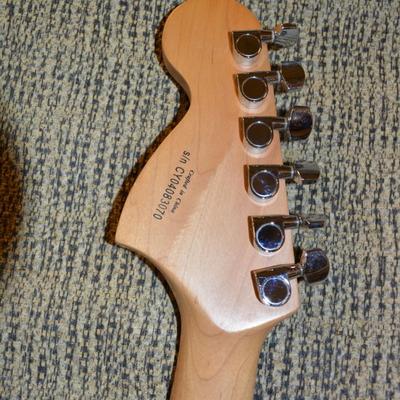 FENDER Squire Standard Stratocaster 2004, Working