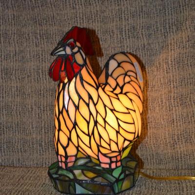Vintage Stained Glass Hen Lamp 13.5”x9”x7”