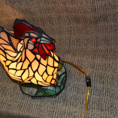 Vintage Stained Glass Hen Lamp 13.5”x9”x7”