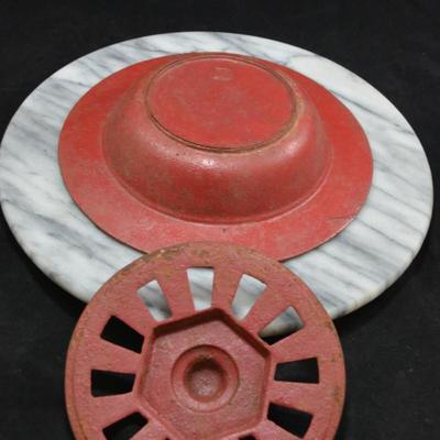 Vintage Cast Iron 2 Piece Ashtray, China 8.5”x8.5”x3”