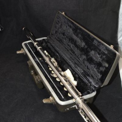 BUNDY Student Flute w/ Case