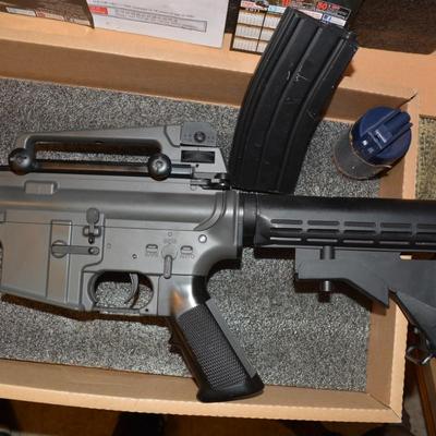 M4 Carbine Electric AIR SOFT Rifle, Untested, w/ Accessories