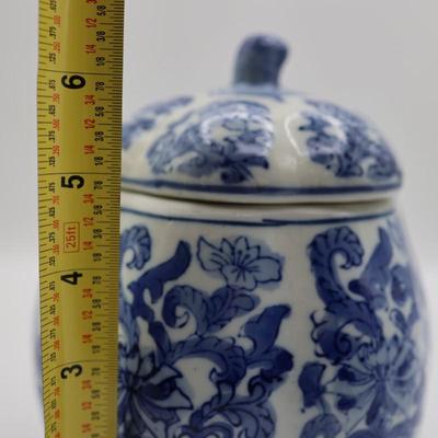 Chinese Blue & White Jar
