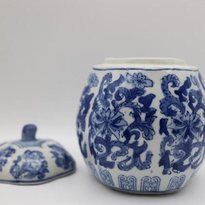 Chinese Blue & White Jar