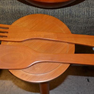 Natural Hardwood 18” Salad Bowl w/ Tripod, Serving Utensils