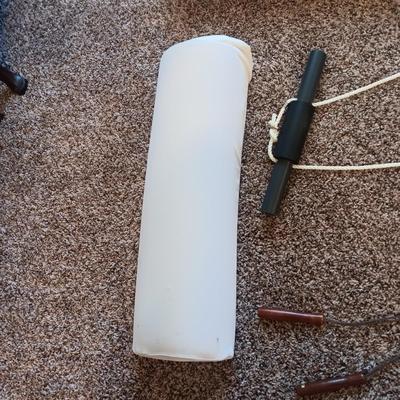 MEDTRONIC PATIENT MONITOR, GOLD'S GYM FOAM TUBE AND MORE