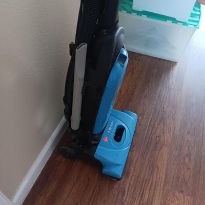 HOOVER WIDEPATH TEMPO VACUUM