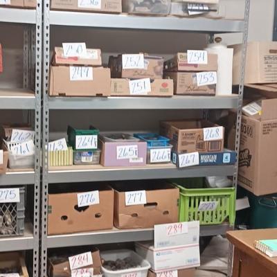 HEAVY DUTY STORAGE SHELF WITH WOOD SHELVES