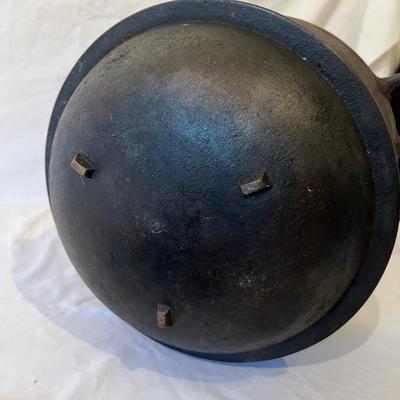 Norrahammar Cast Iron Pots From Sweden (GB-RG)