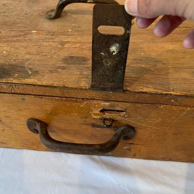 Rustic Woodworkers Toolbox (GB-RG)