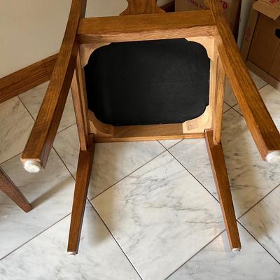 Arts & Craft Style Chairs (GB-RG)