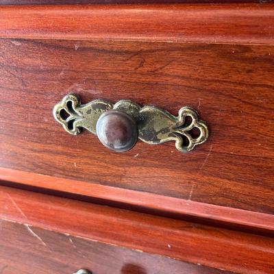 Broyhill Tall Chest of Drawers (GB-RG)