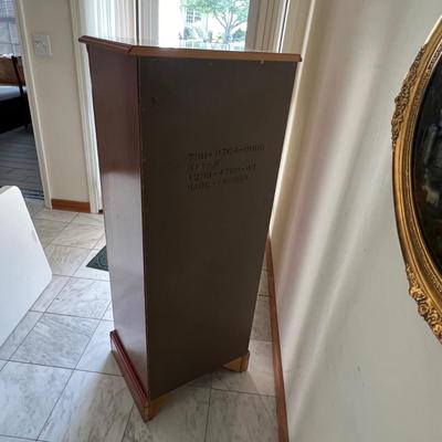 Broyhill Tall Chest of Drawers (GB-RG)