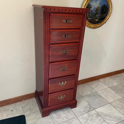 Broyhill Tall Chest of Drawers (GB-RG)