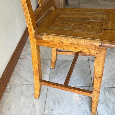 Rustic Oak Chair (GB- RG)