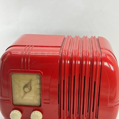 1948 ARVIN RADIO VINTAGE TUBE RADIO
