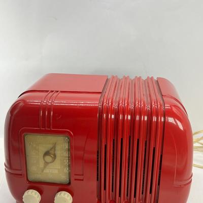 1948 ARVIN RADIO VINTAGE TUBE RADIO