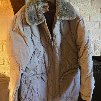 Men's Gray Vintage Brian Gregory Alaska Down Coat