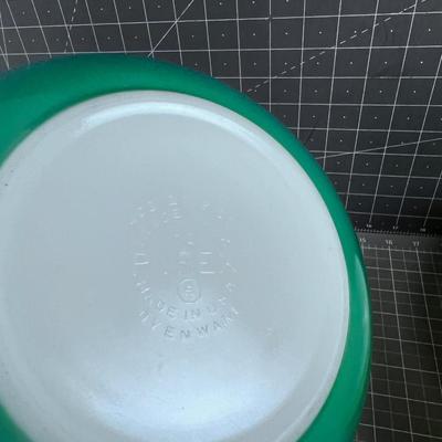 PYREX Nested Bowls - Green, Blue and Yellow