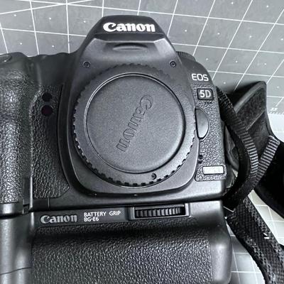 CANNON EOS5 D Camera 